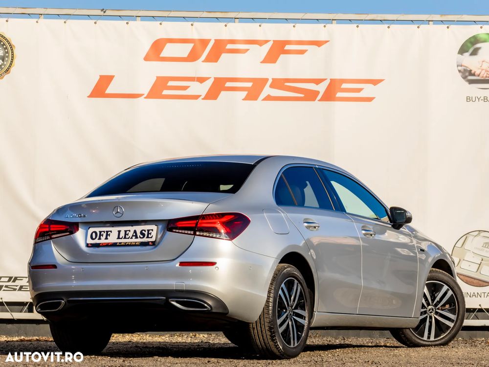 Mercedes-Benz A 250 e 8G-DCT - 4