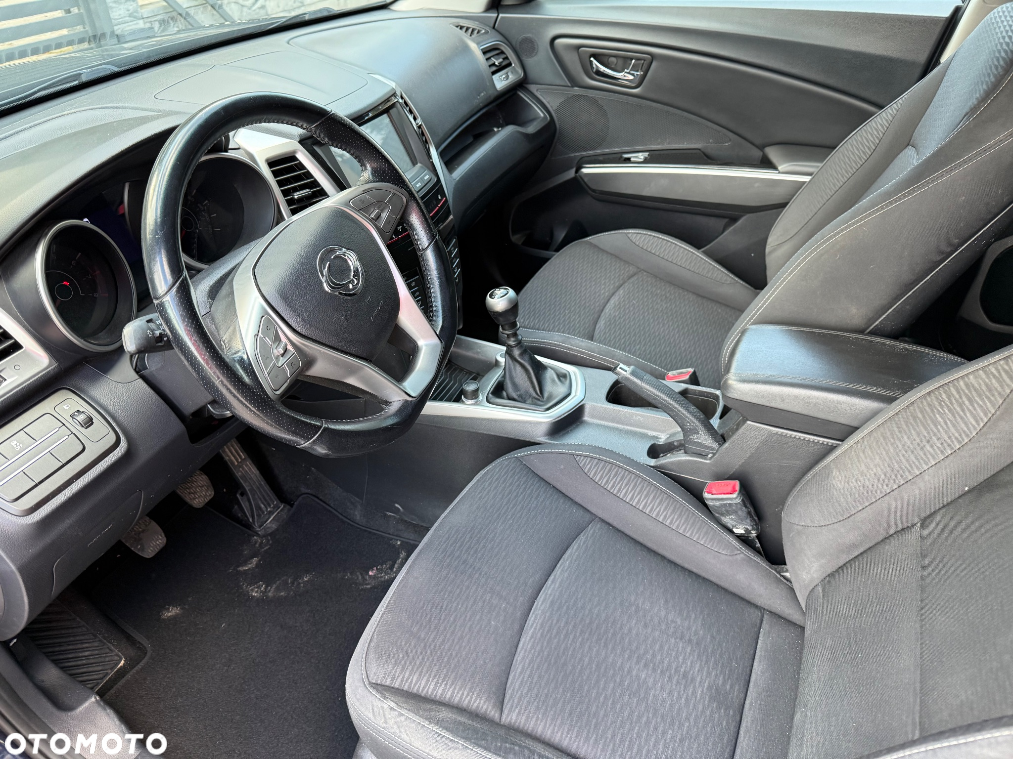 SsangYong/KGM Tivoli - 7