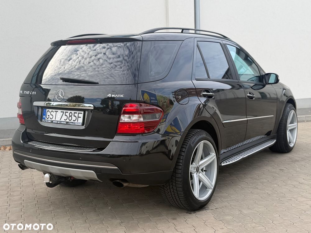 Mercedes-Benz ML - 4