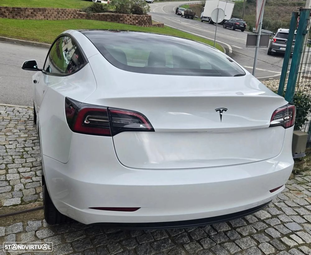 Tesla Model 3 Long-Range RWD - 4