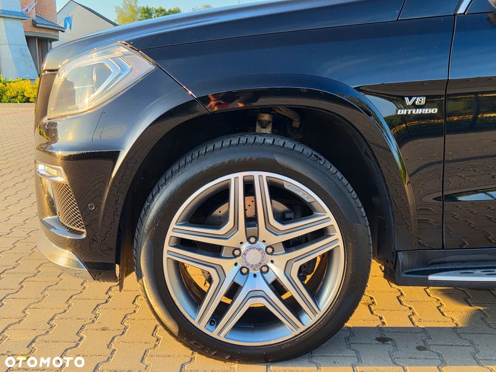 Mercedes-Benz GL - 32