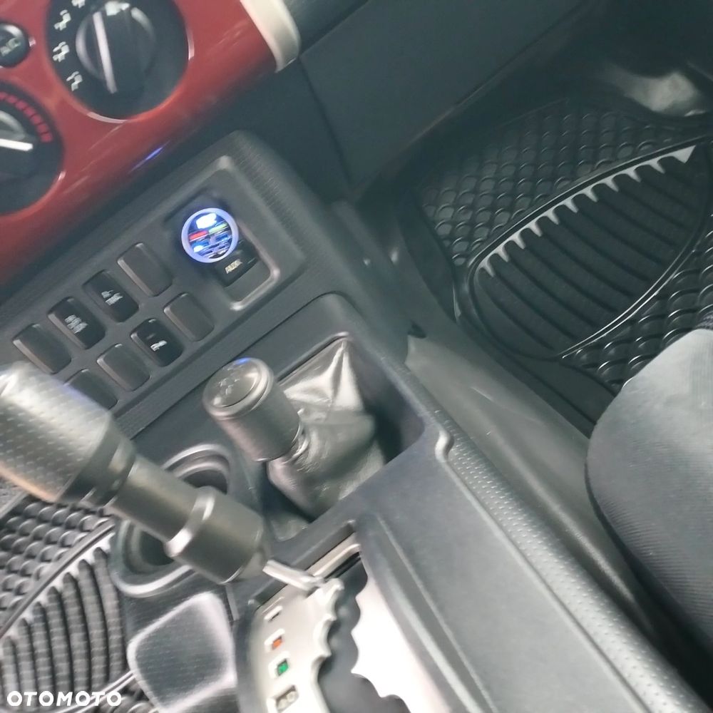 Toyota FJ 4.0 4x4 - 16