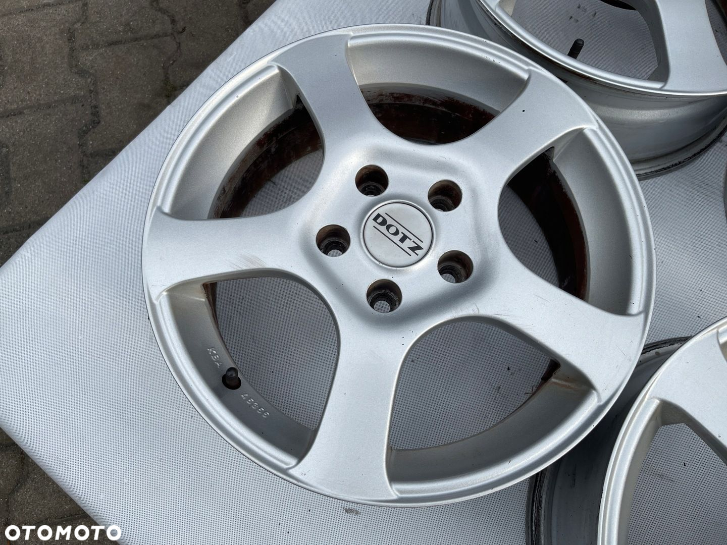 Felgi Renault Nissan 16" 6,5J ET40 318 - 5
