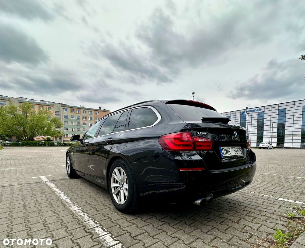 BMW Seria 5 530d xDrive - 3