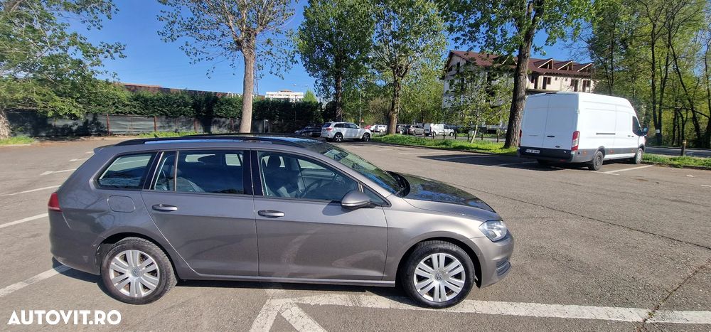 Volkswagen Golf 1.6 TDI BlueMotion Technology DSG Comfortline - 13