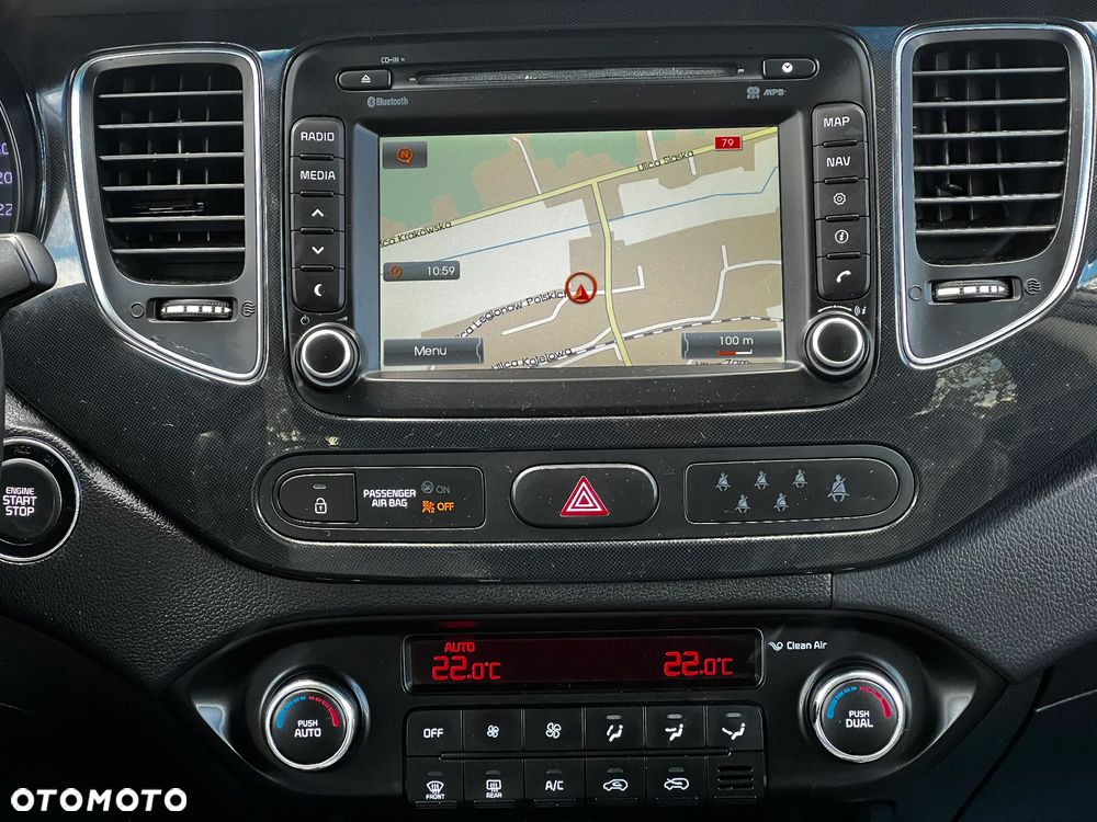 Kia Carens 1.7 CRDi XL 7os - 17
