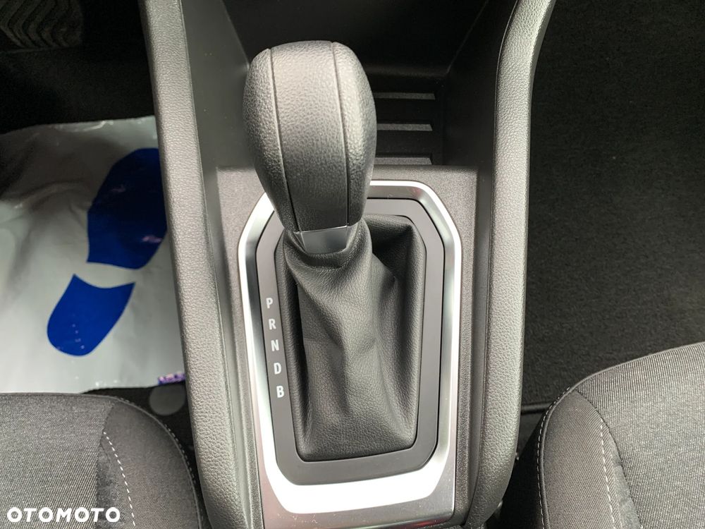 Renault Clio E-TECH 140 INTENS - 18