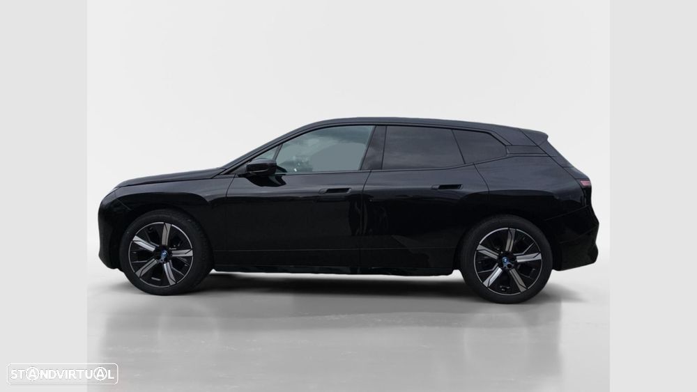 BMW ix xDrive 40 Pack Desportivo - 7