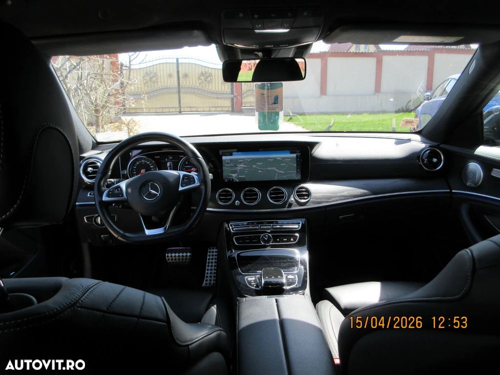 Mercedes-Benz E 220 d 4MATIC 9G-TRONIC AMG Line - 13
