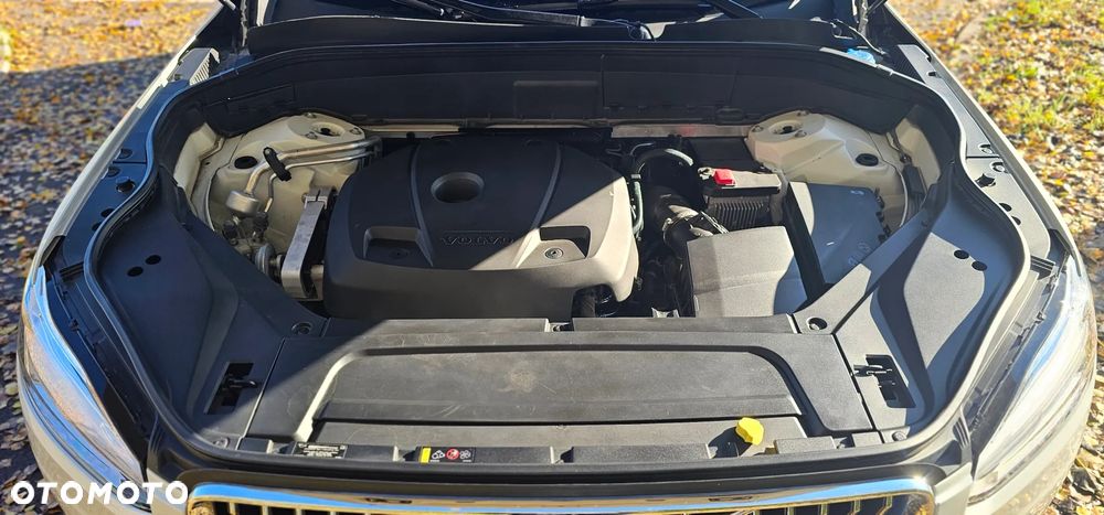 Volvo XC 90 T5 AWD Geartronic Momentum - 6