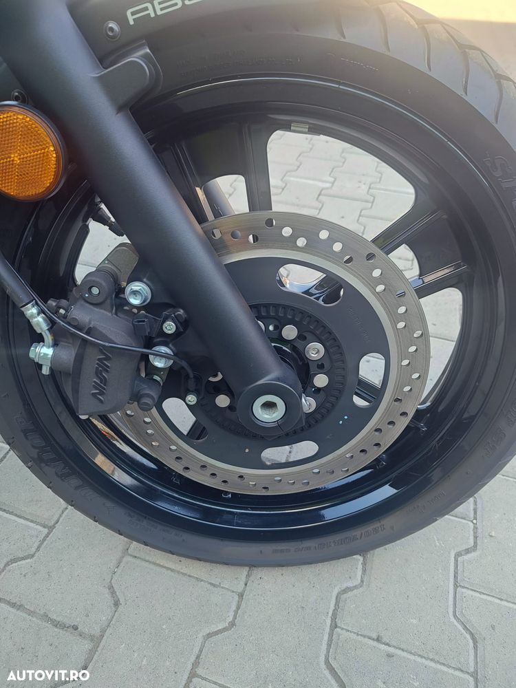 Kawasaki VN 650 Vulcan S - 11