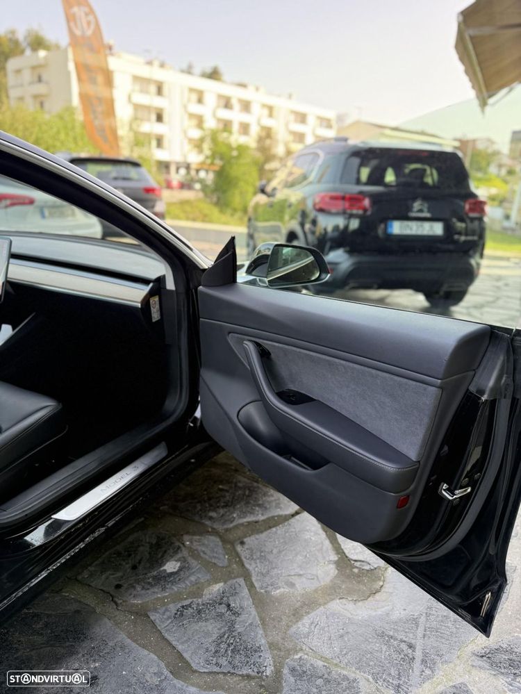 Tesla Model 3 Tração Traseira - 20