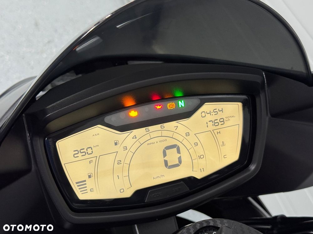 Aprilia Tuono - 27