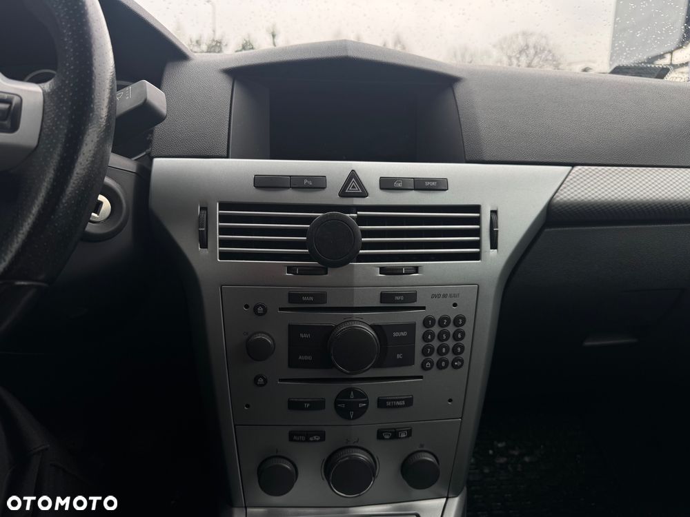 Opel Astra 1.6 Sport - 16