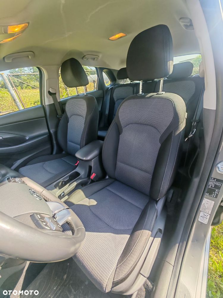 Hyundai i30 1.5 DPI Classic + - 12