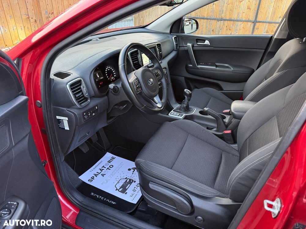 Kia Sportage 1.7 CRDI 2WD Dream-Team Edition - 9