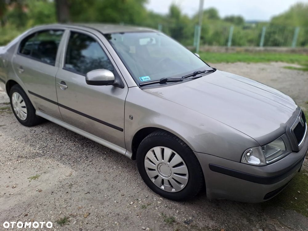 Skoda Octavia 1.9 TDI Tour - 4