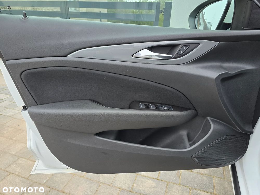 Opel Insignia 2.0 Automatik Edition - 10