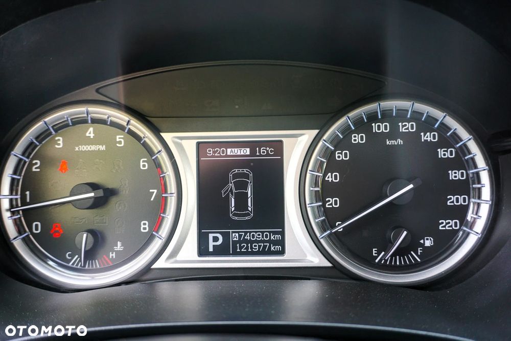 Suzuki Vitara 1.6 (4x4) Allgrip Automatik Comfort+ - 28