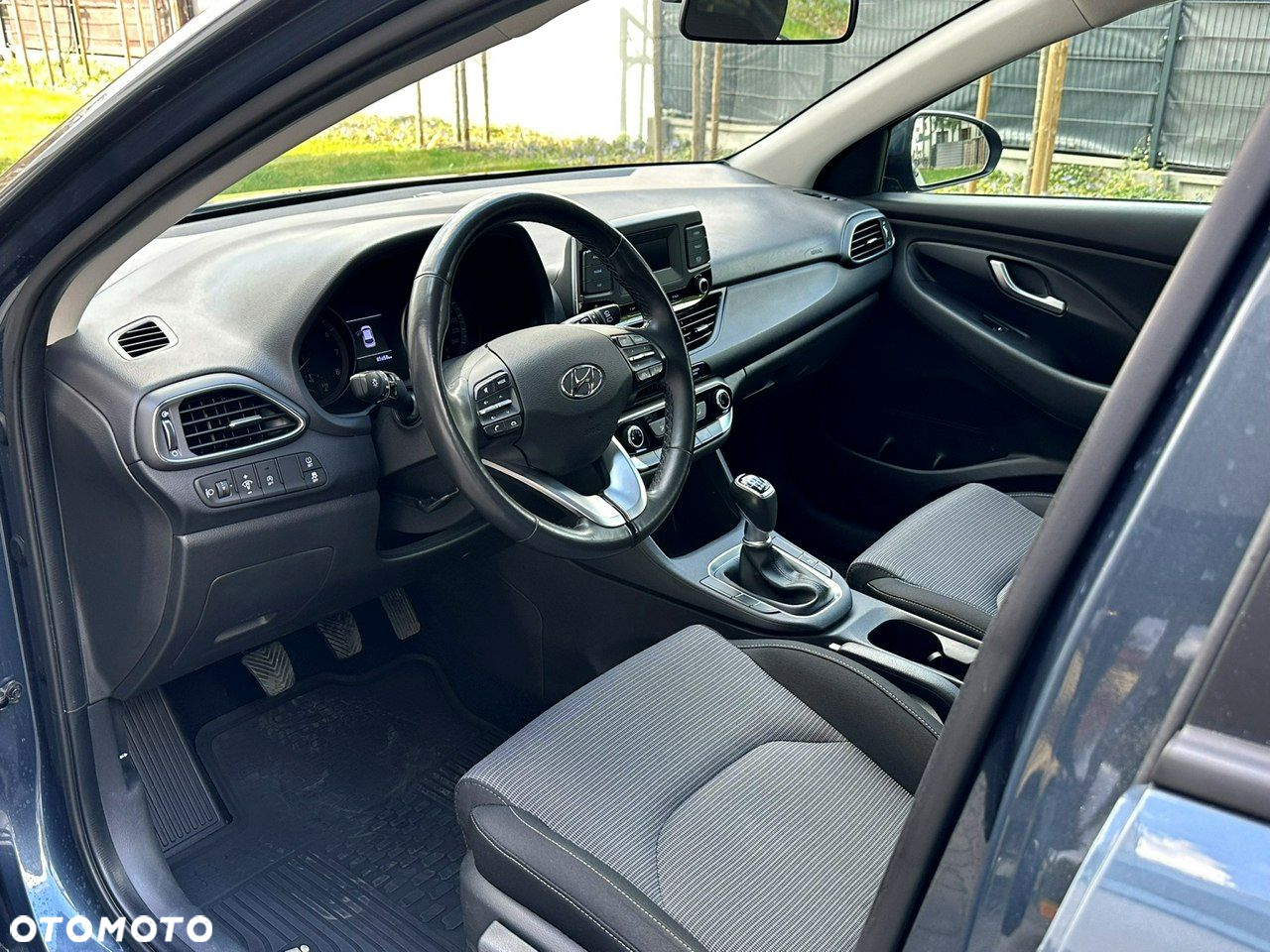 Hyundai i30 1.5 DPI Classic + - 11