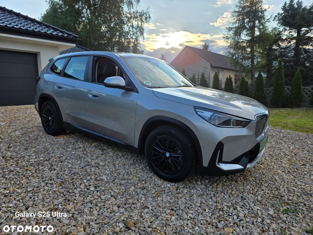 BMW iX1 eDrive20 - 19
