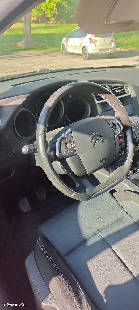 Citroën C4 1.6 HDi Collection - 17