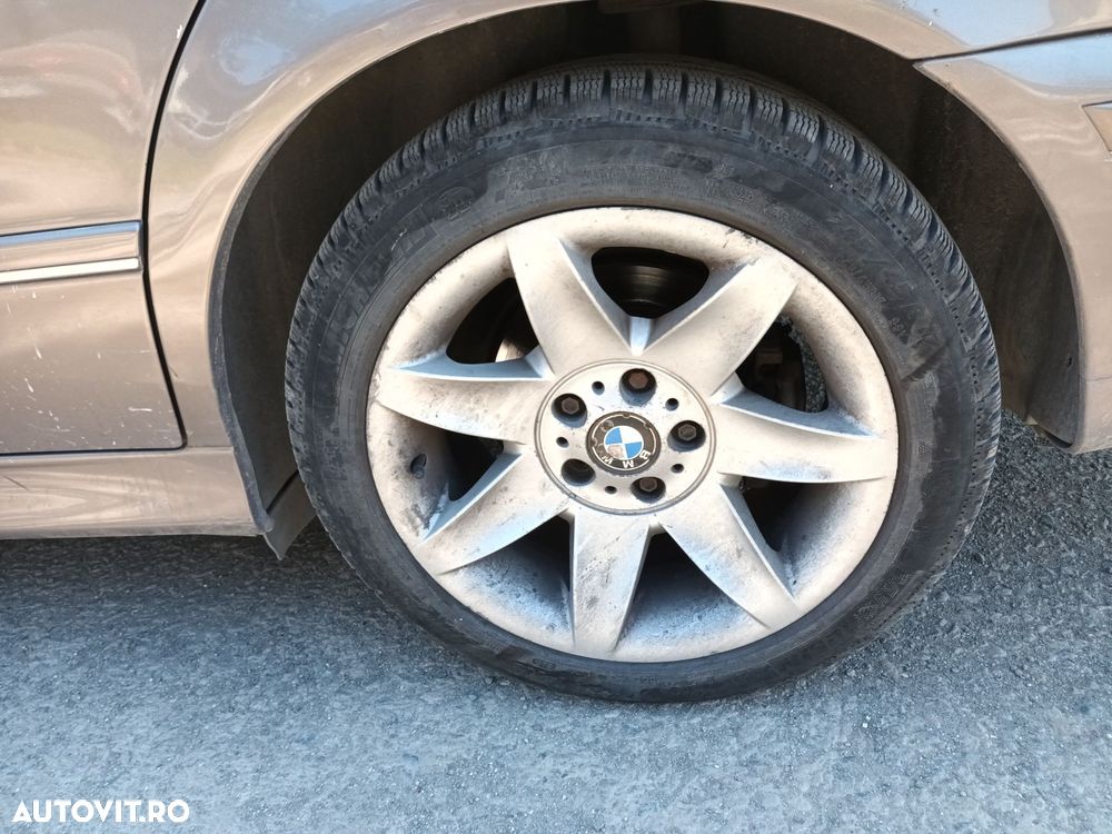 Dezmembrari  BMW 5 (E39)  1995  > 2004 525 d Motorina - 7