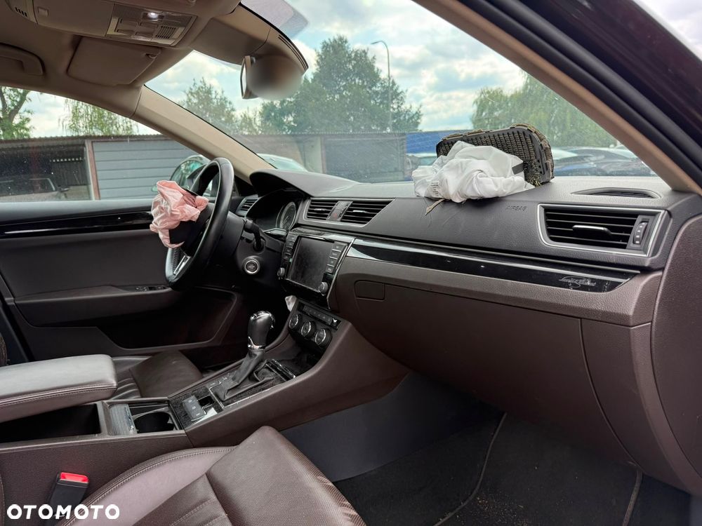 Skoda Superb 2.0 TSI L&K DSG - 15