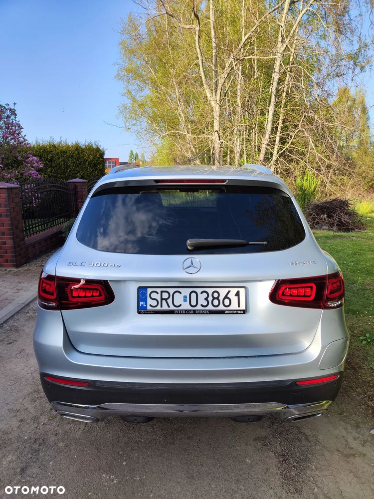 Mercedes-Benz GLC 300 de 4Matic 9G-TRONIC - 4