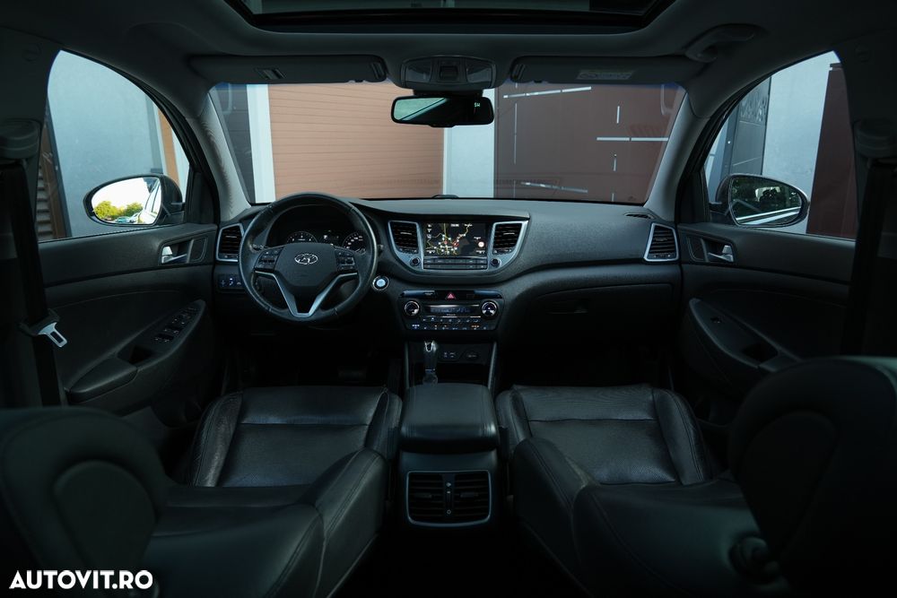 Hyundai Tucson 2.0 CRDI 4WD Automatik Premium - 6