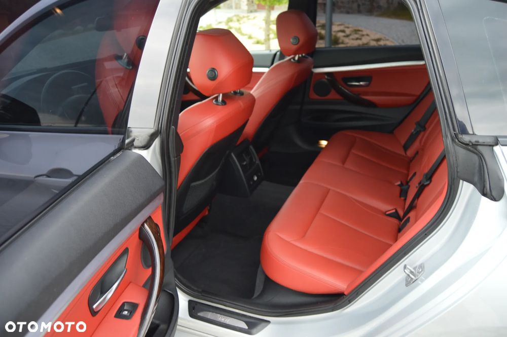 BMW 3GT 335i xDrive Sport Line - 34