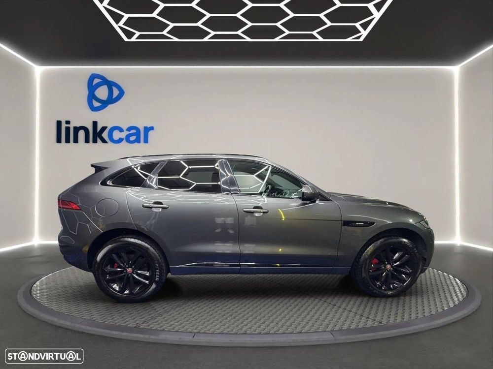 Jaguar F-Pace 2.0 i4D R-Sport Aut. - 9