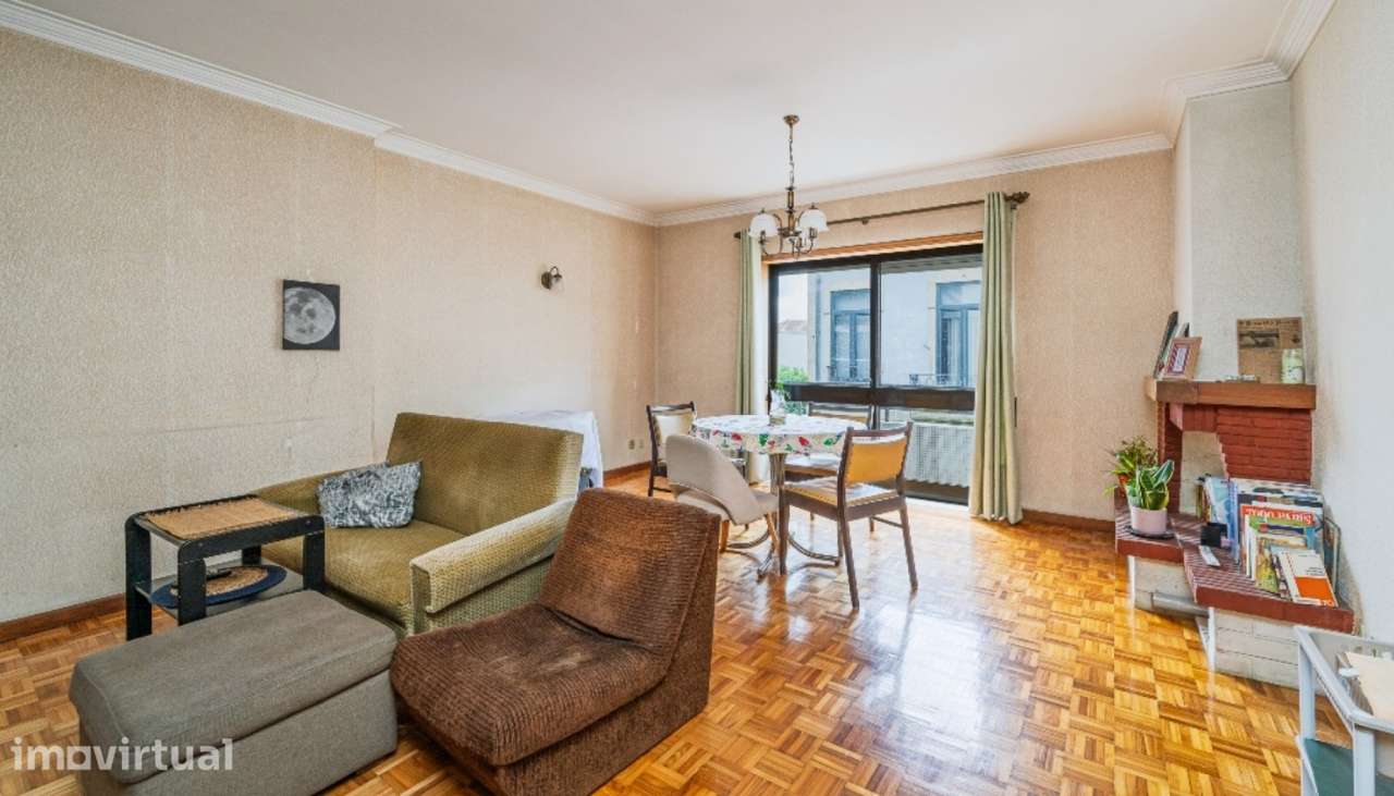 Apartamento T3 com varanda à venda em Leça da Palmeira - Grande imagem: 2/16