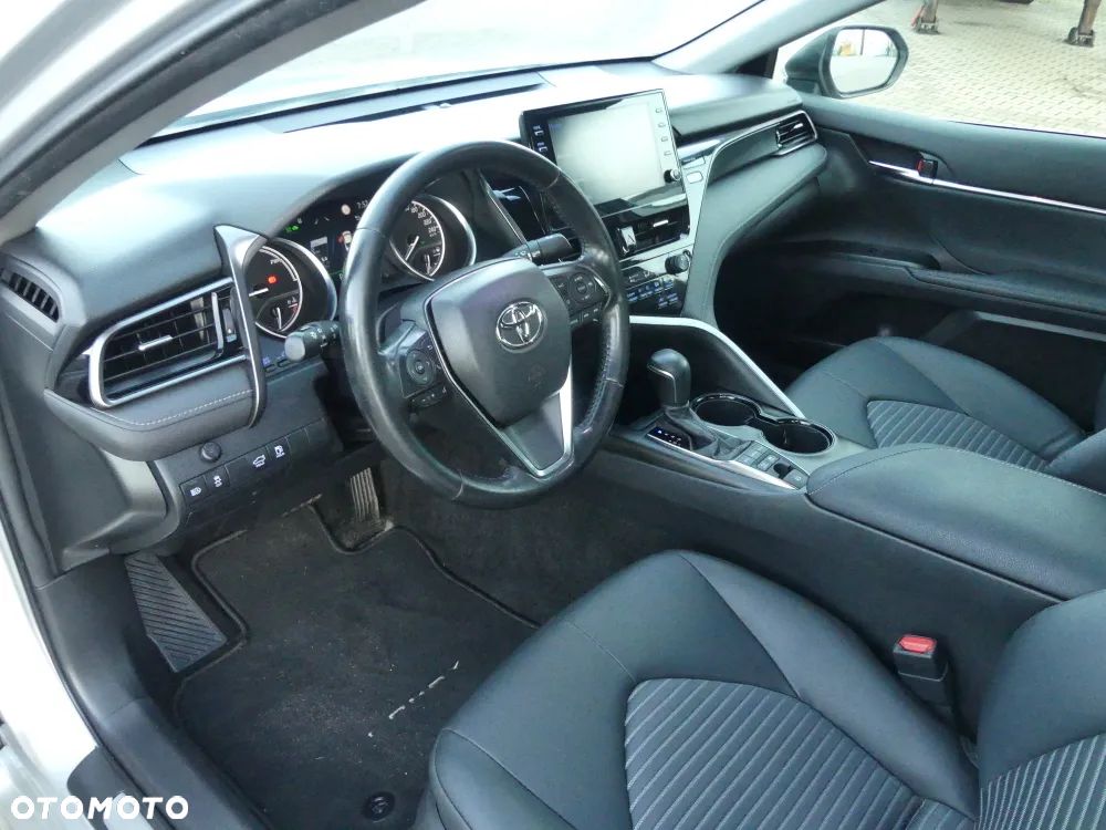 Toyota Camry 2.5 Hybrid Prestige CVT - 6