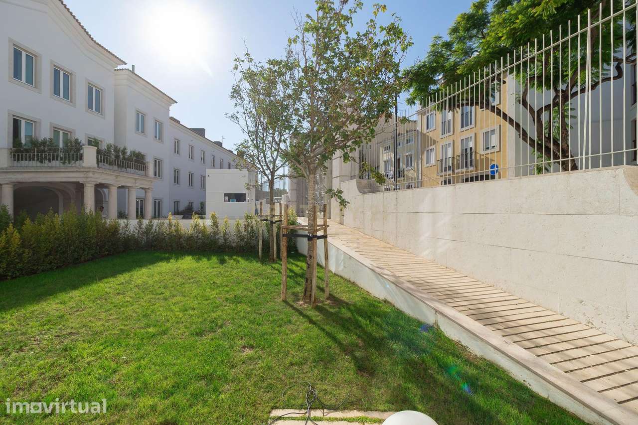 T1 com área exterior privativa de 95m2 - Grande imagem: 2/24