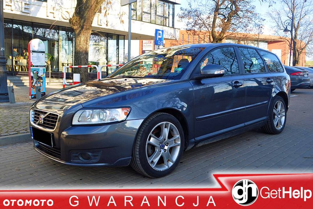 Volvo V50 - 1