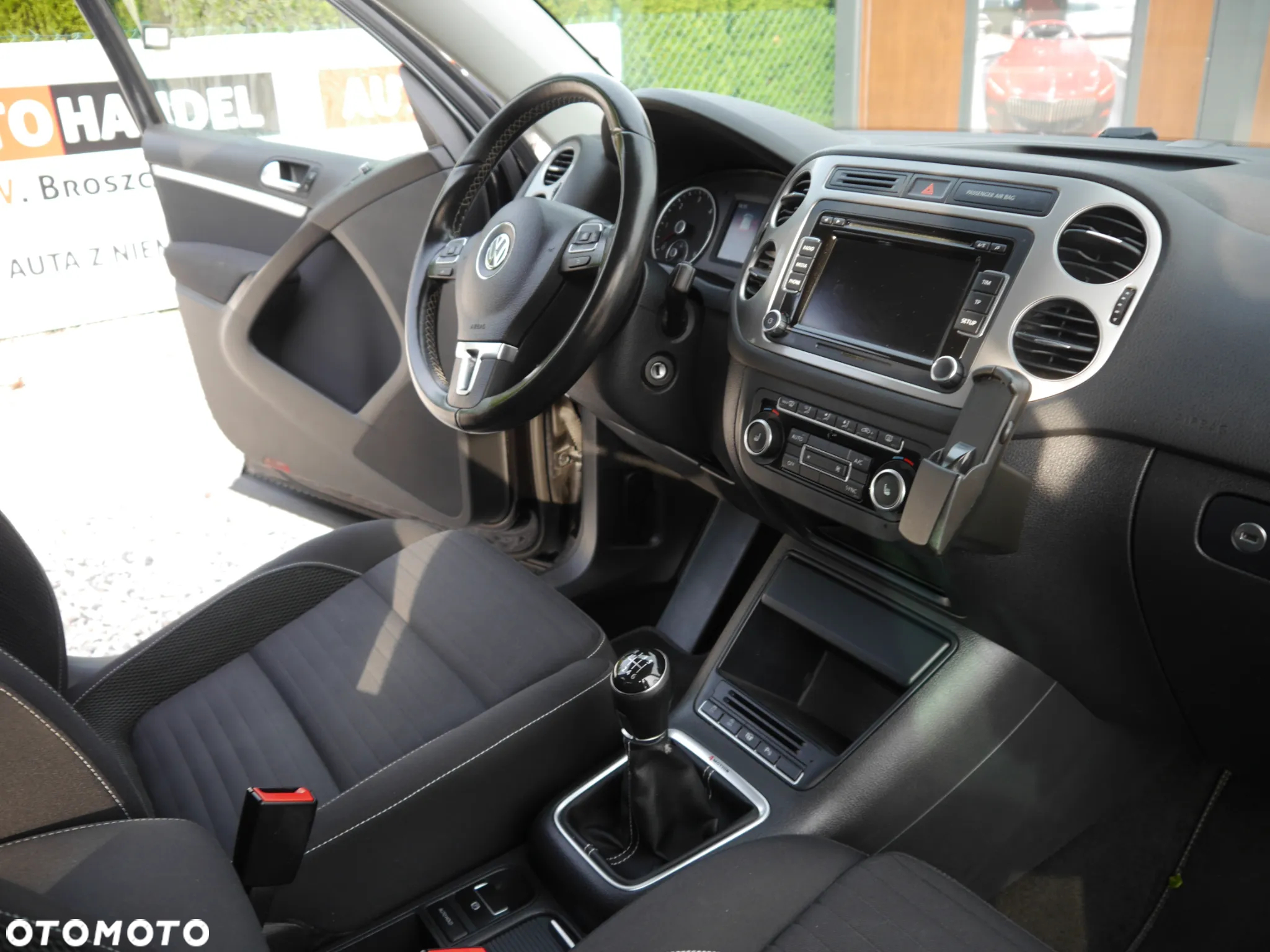 Volkswagen Tiguan 2.0 TDI 4Mot Sport&Style - 8