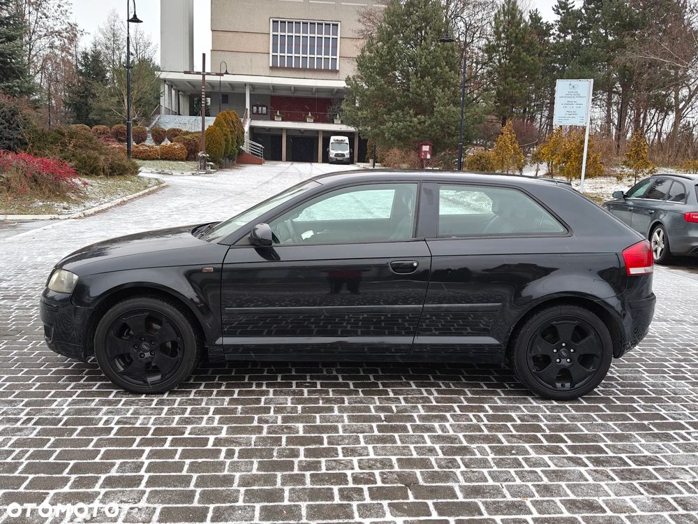 Audi A3 Sportback 1.9 TDI DPF Attraction - 4