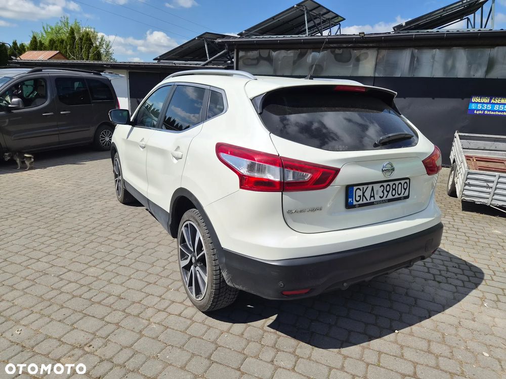Nissan Qashqai 1.6 360 CVT - 9