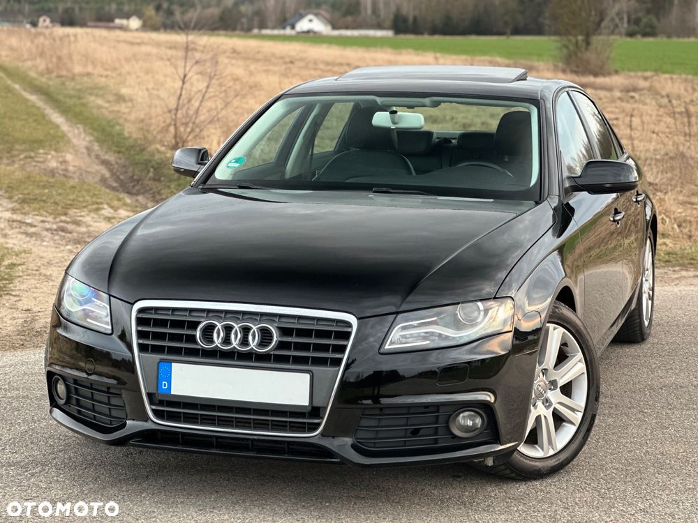 Audi A4 Limousine - 19