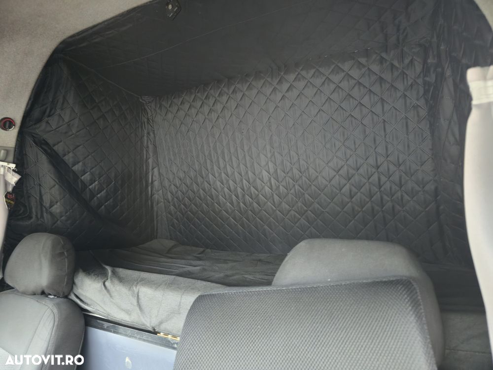 Mercedes-Benz Sprinter - 17