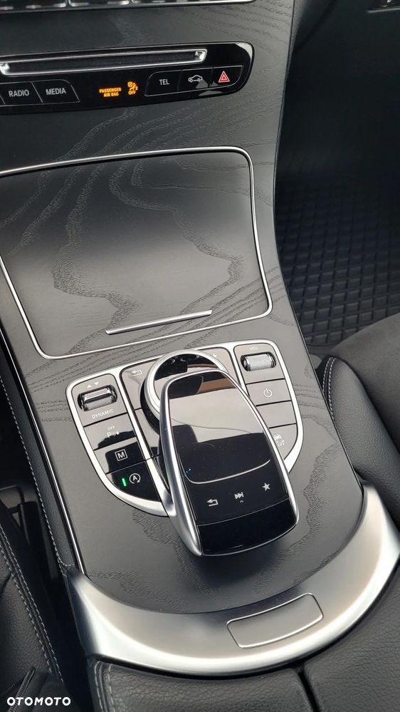 Mercedes-Benz GLC - 20