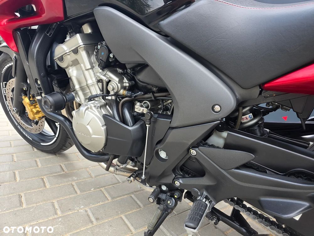 Honda CBF - 23
