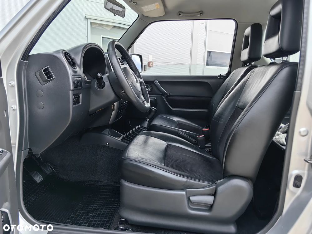 Suzuki Jimny 1.5 DDiS Club - 8