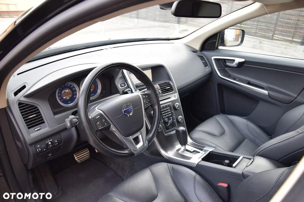 Volvo XC 60 - 14