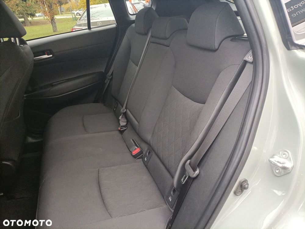 Toyota Corolla Cross - 12
