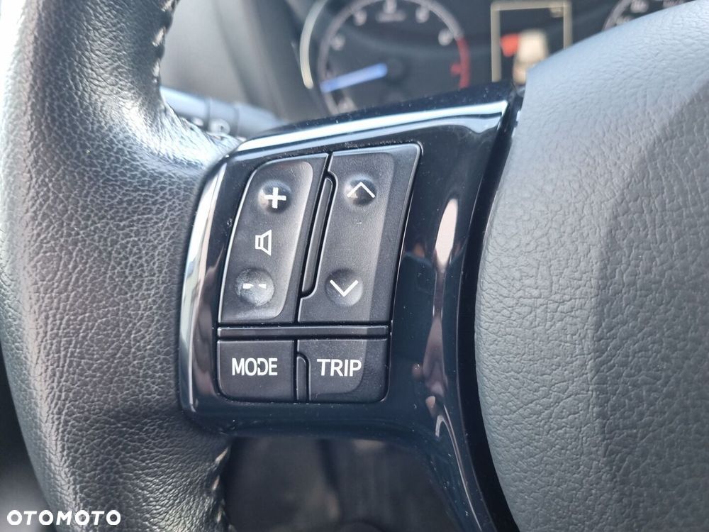 Toyota Yaris - 17