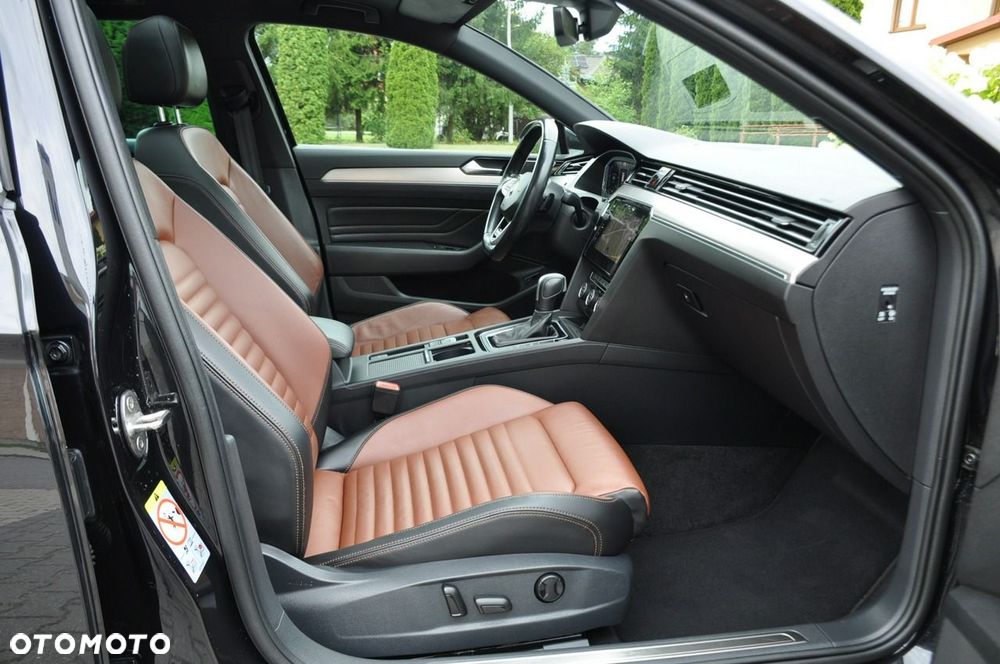 Volkswagen Passat Variant - 17