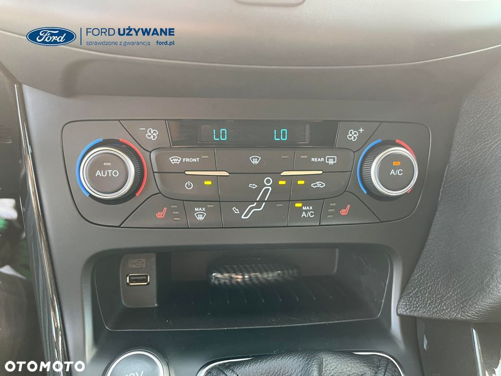 Ford Focus 1.5 EcoBoost Start-Stopp-System TITANIUM - 21