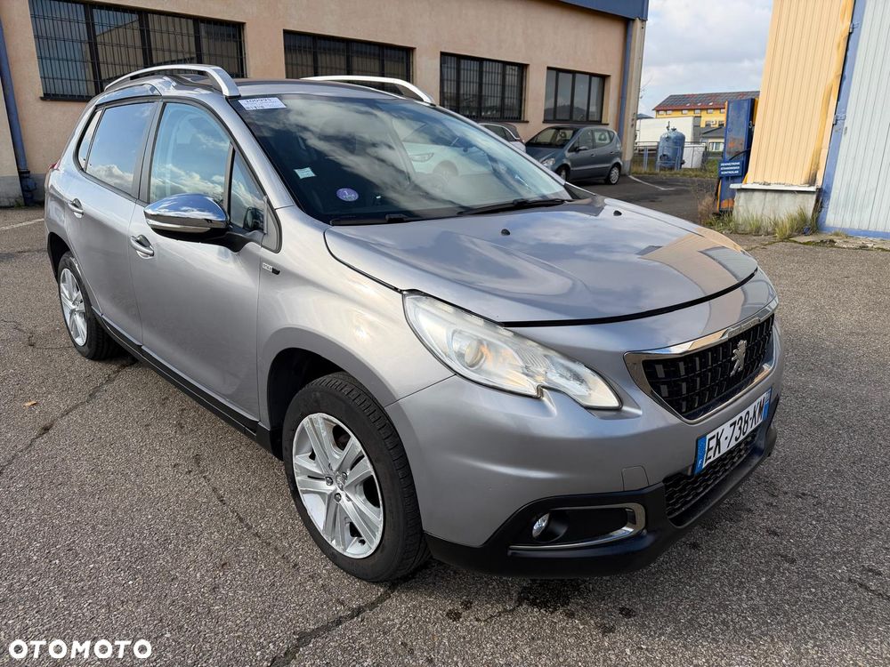 Peugeot 2008 2016 photo 2